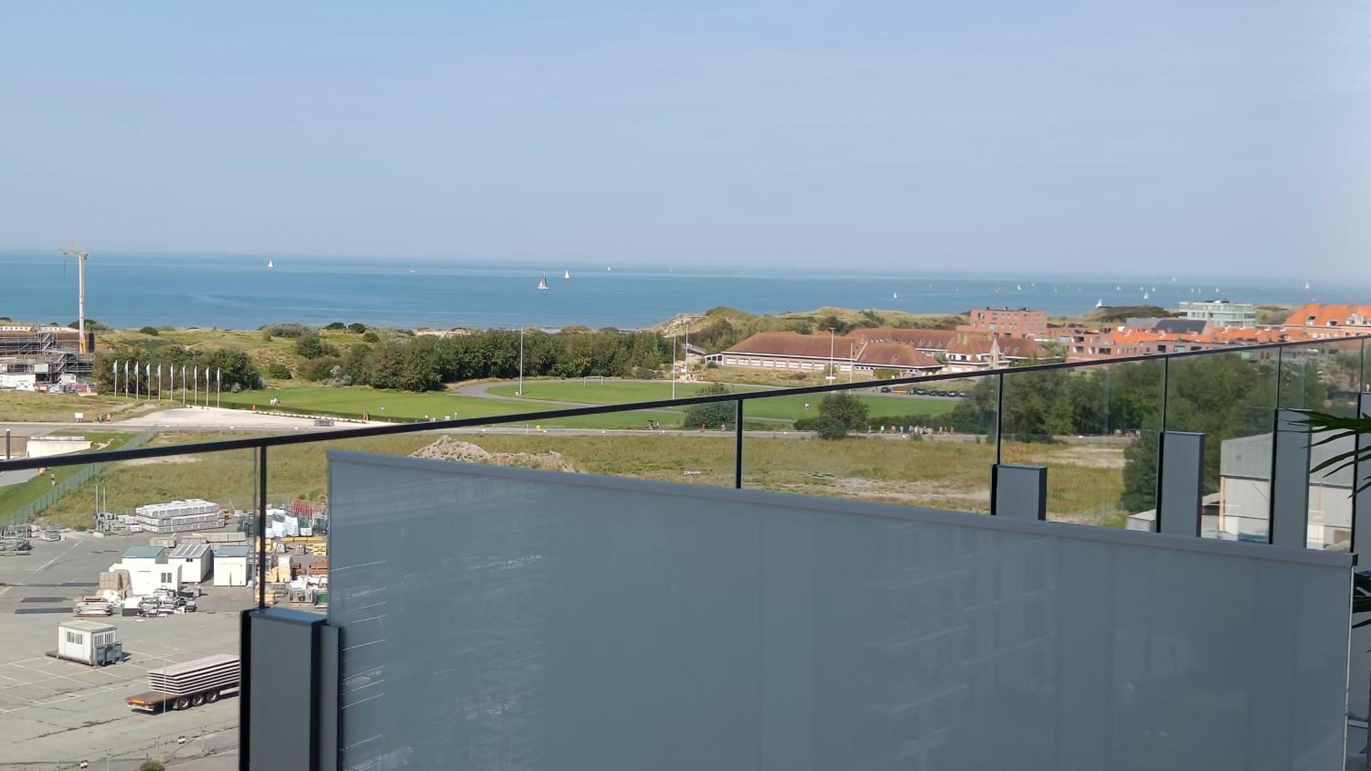 Apartment Park Tower Sea View With Pool And Gym Ostend